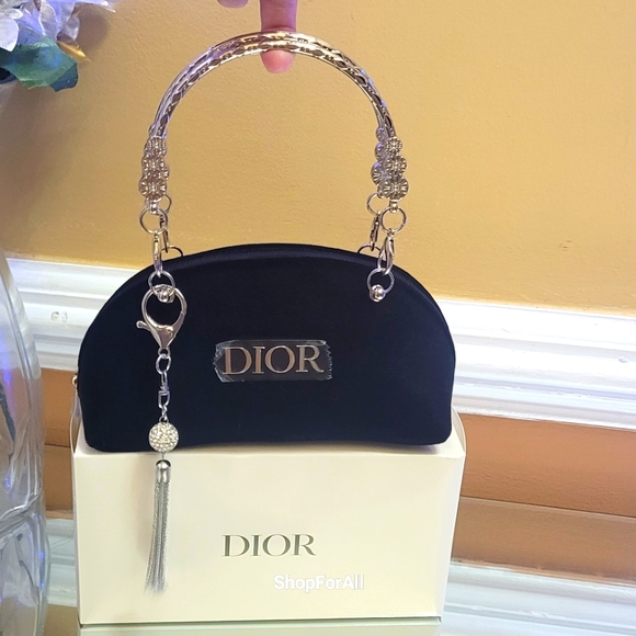 Dior - Picture 8 of 10